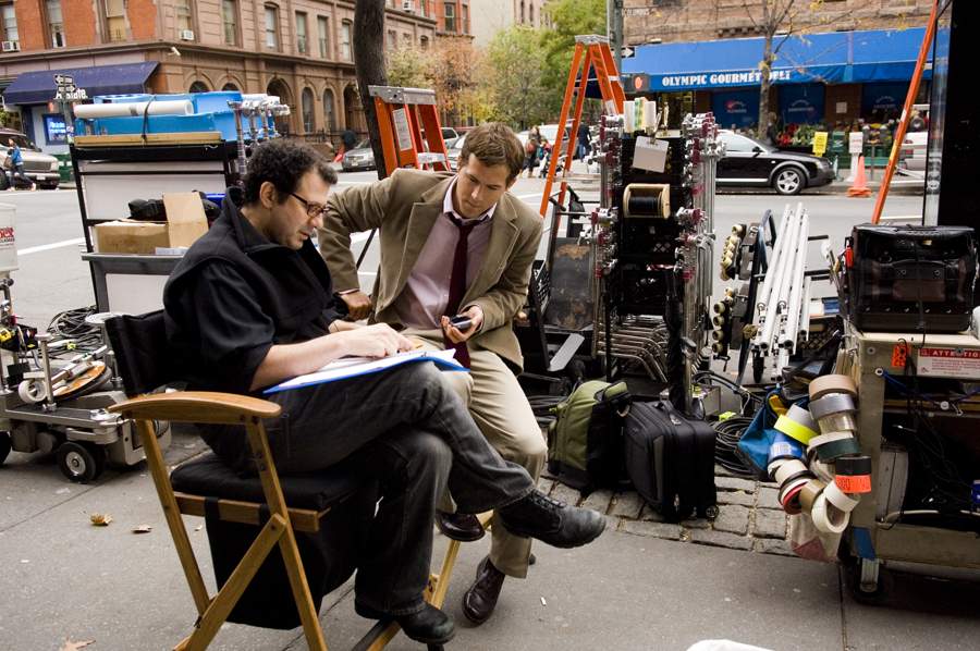 Director Adam Brooks and Ryan Reynolds in a scene of Universal Pictures' Definitely, Maybe (2008)