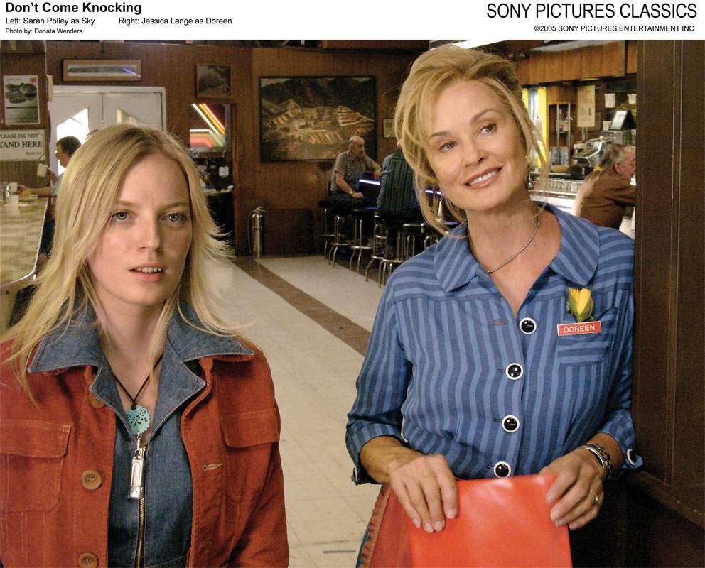 Sarah Polley and Jessica Lange in Sony Pictures Classics' Dont Come Knocking (2006)