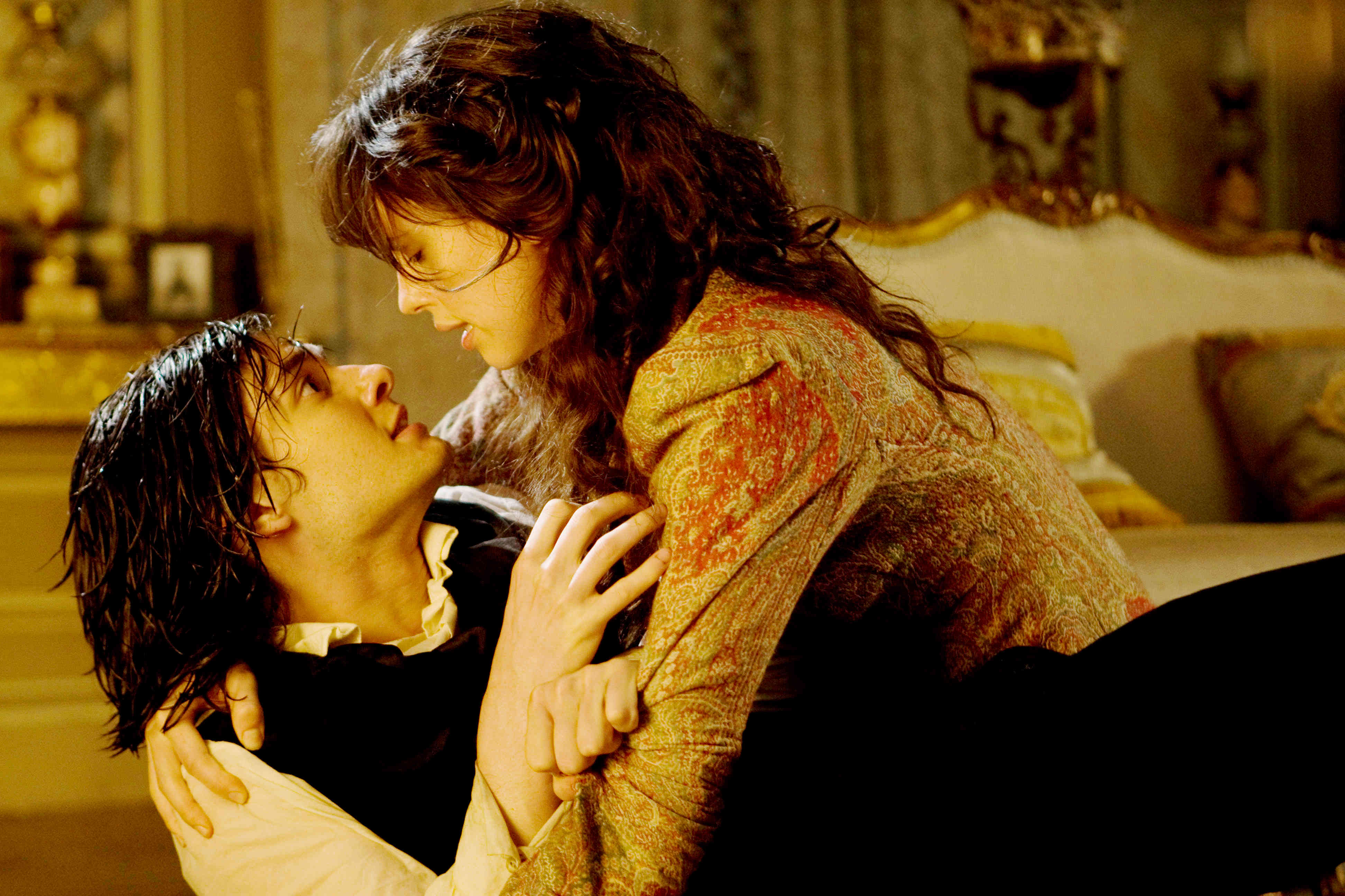 Ben Barnes stars as Dorian Gray and Rachel Hurd-Wood stars as Sybil Vane in Ealing Studios' Dorian Gray (2009)