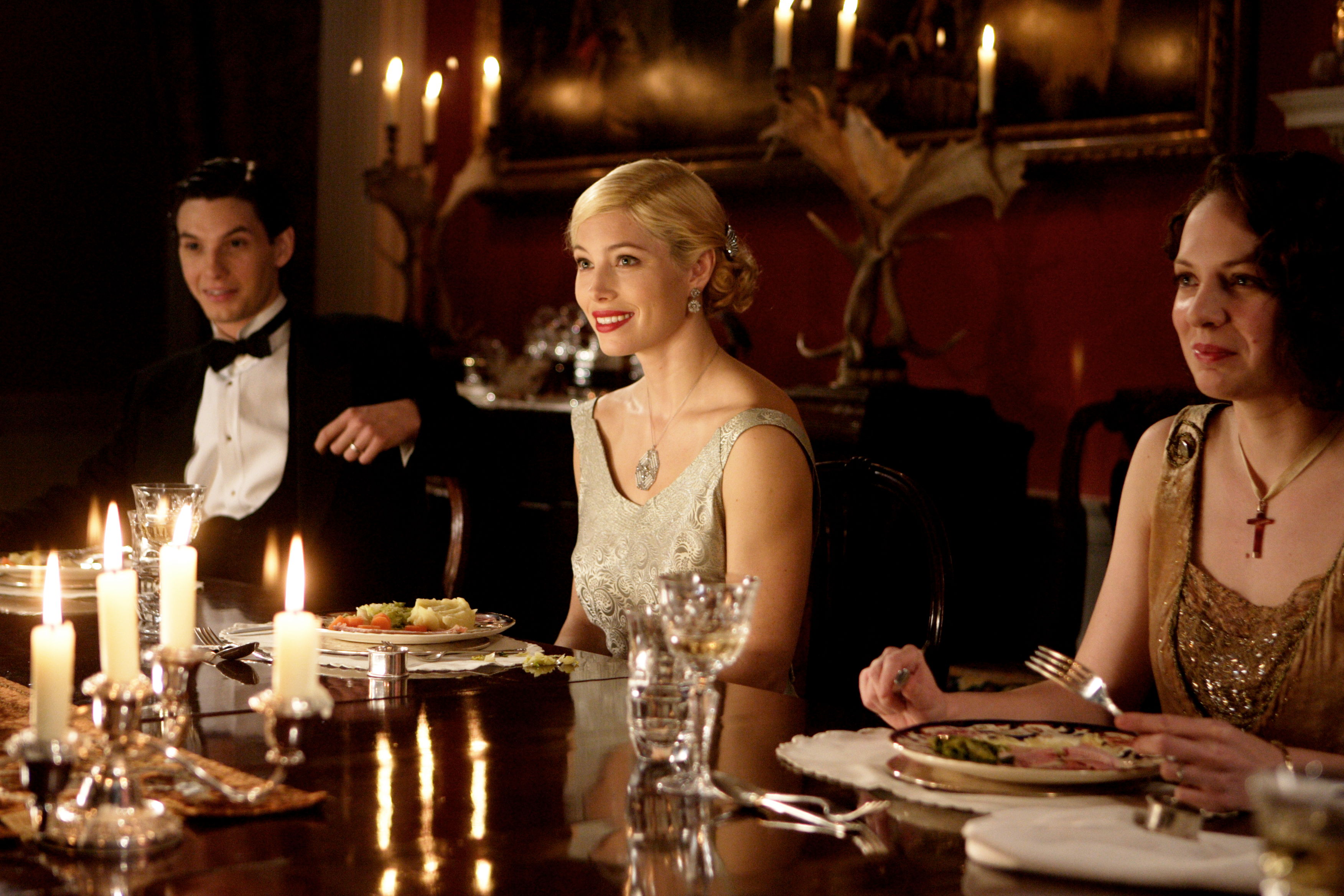 Ben Barnes, Jessica Biel and Katherine Parkinson in Ealing Studios' Easy Virtue (2009)