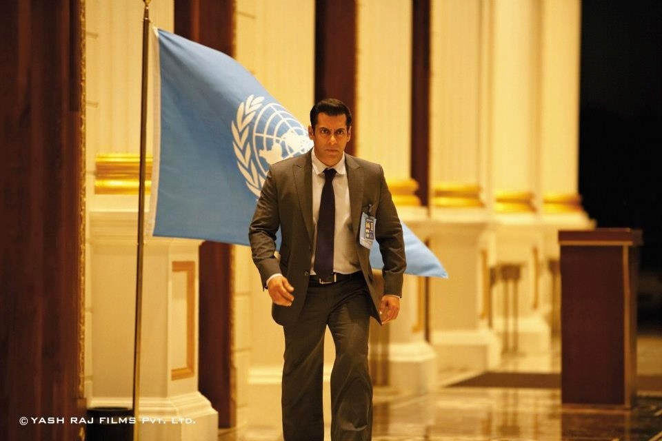 Salman Khan stars as Tiger/Manish in Yash Raj Films' Ek Tha Tiger (2012)