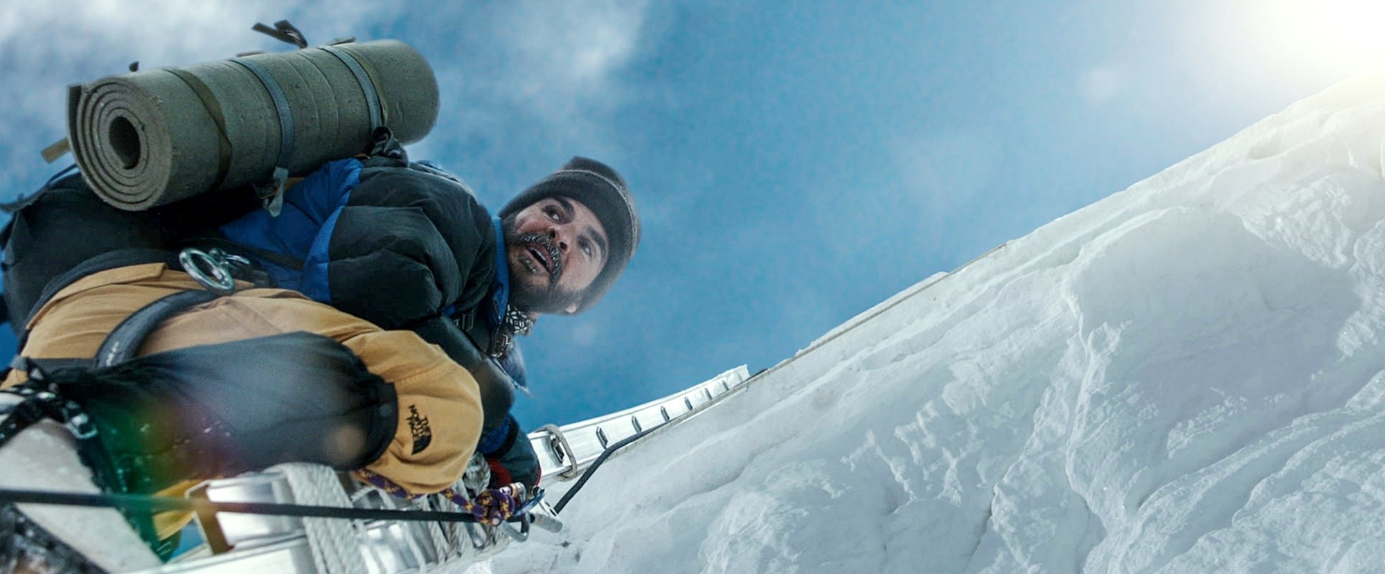 Jason Clarke stars as Rob Hall in Universal Pictures' Everest (2015)