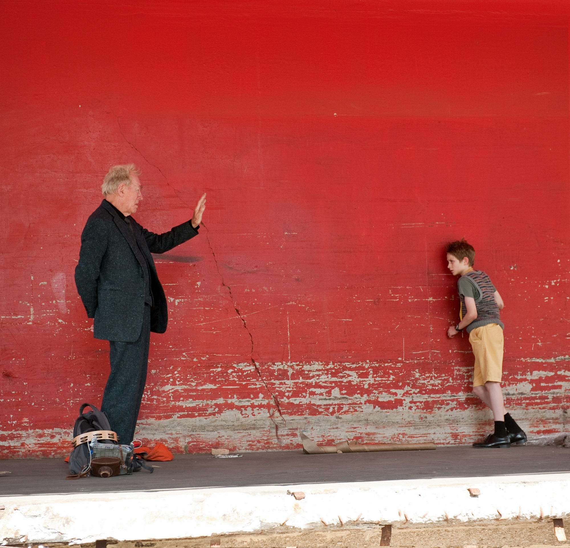 Max von Sydow stars as Thomas Schell Sr. and Thomas Horn stars as Oskar Schell in Warner Bros. Pictures' Extremely Loud and Incredibly Close (2012)