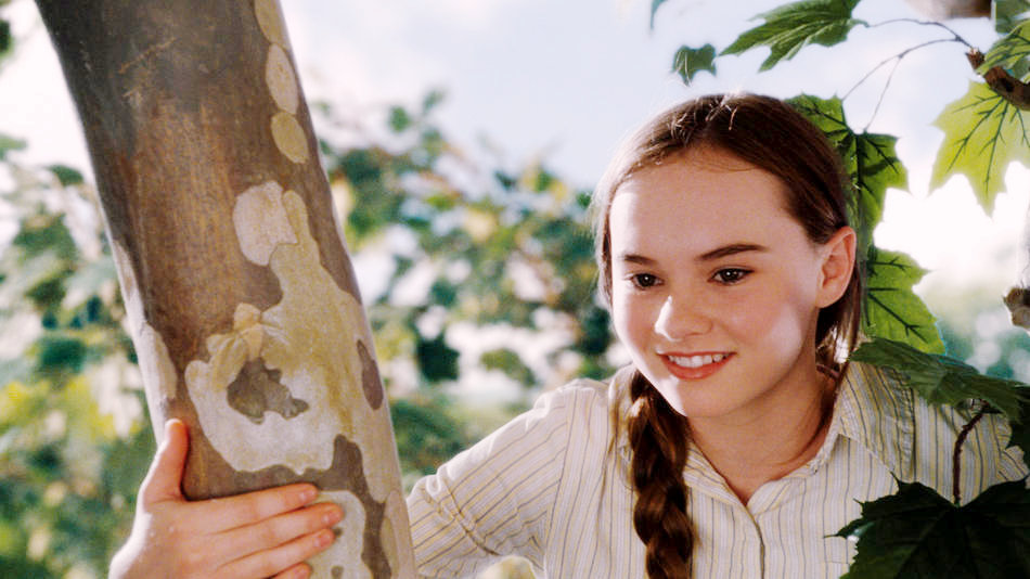Madeline Carroll stars as Juli in Warner Bros. Pictures' Flipped (2010)