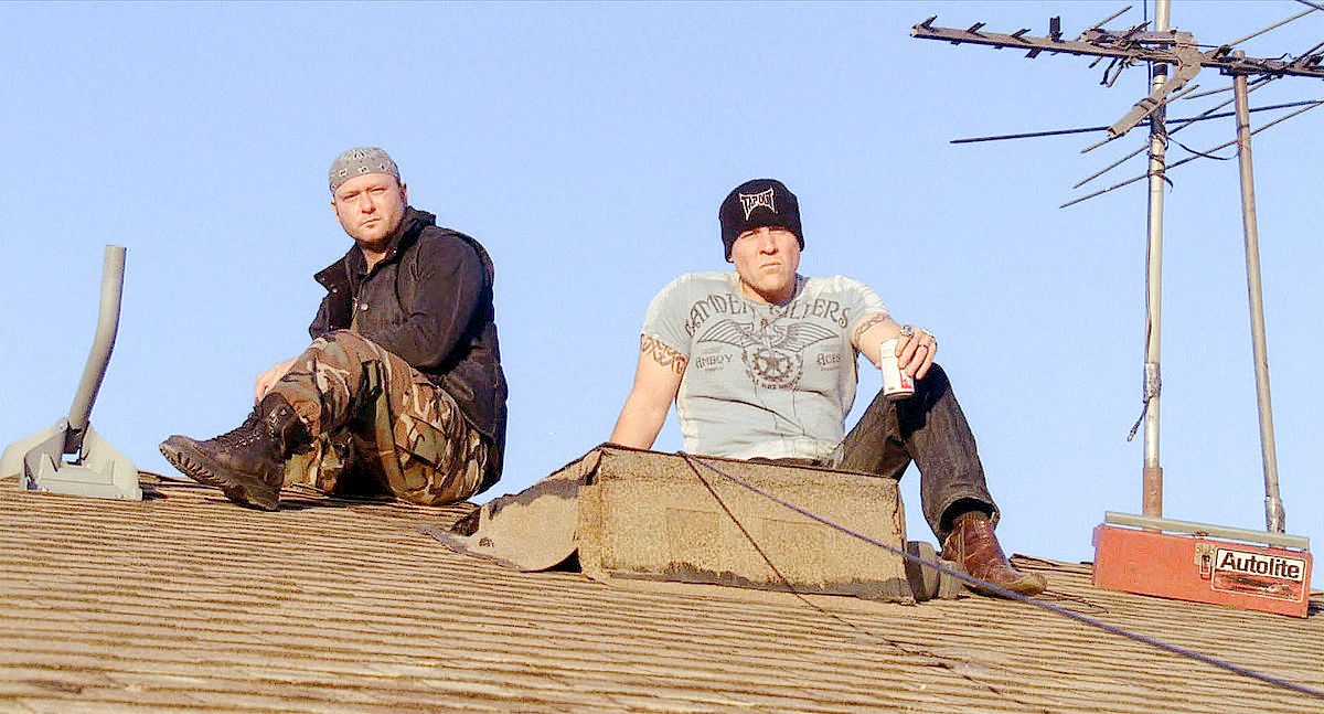 Four Christmases Picture 28