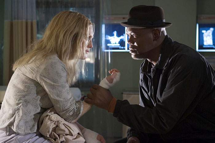 Julianne Moore and Samuel L. Jackson in Columbia Pictures' Freedomland (2006)