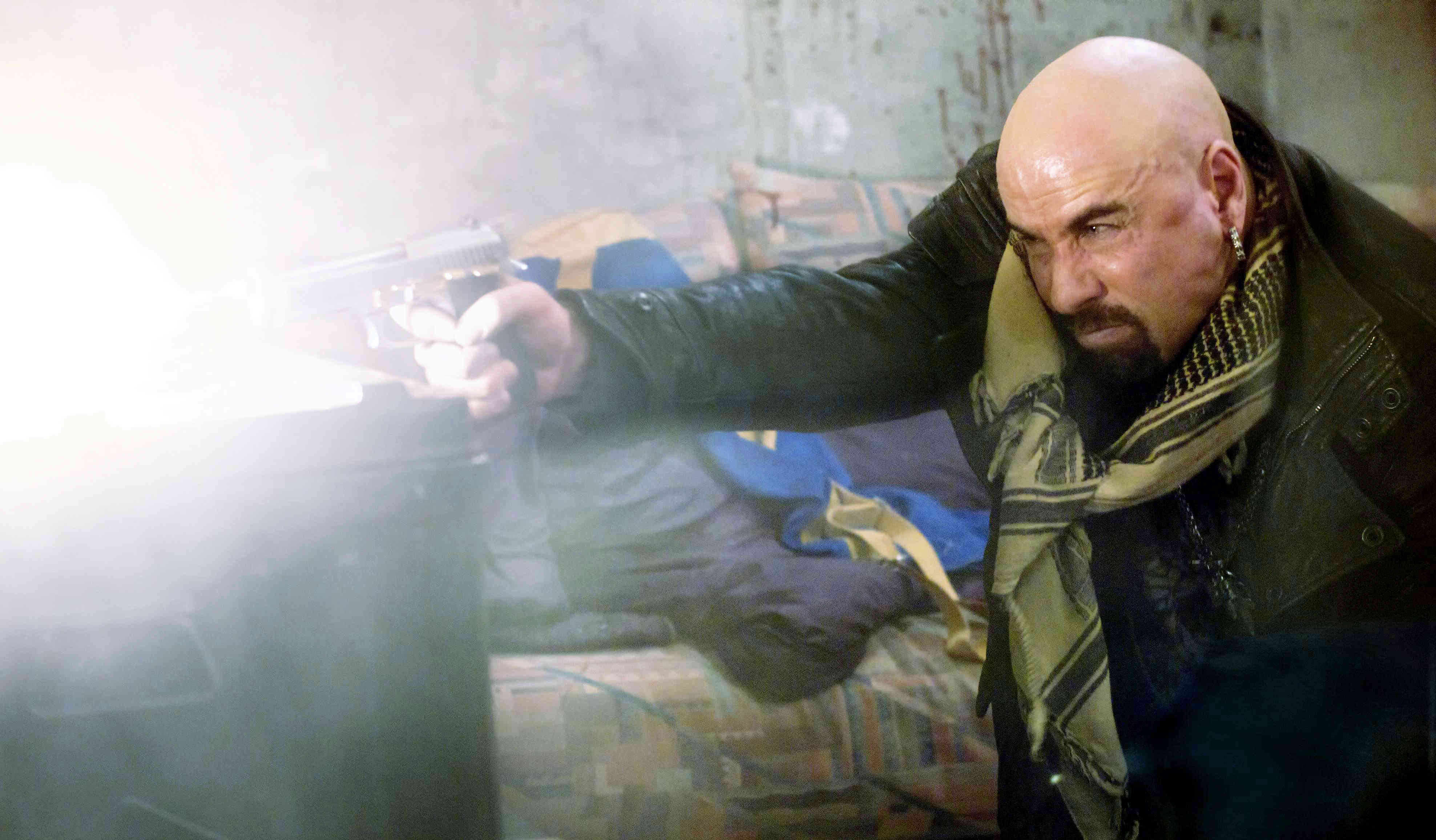 From Paris With Love 2010 Pictures Trailer Reviews News Dvd And Soundtrack