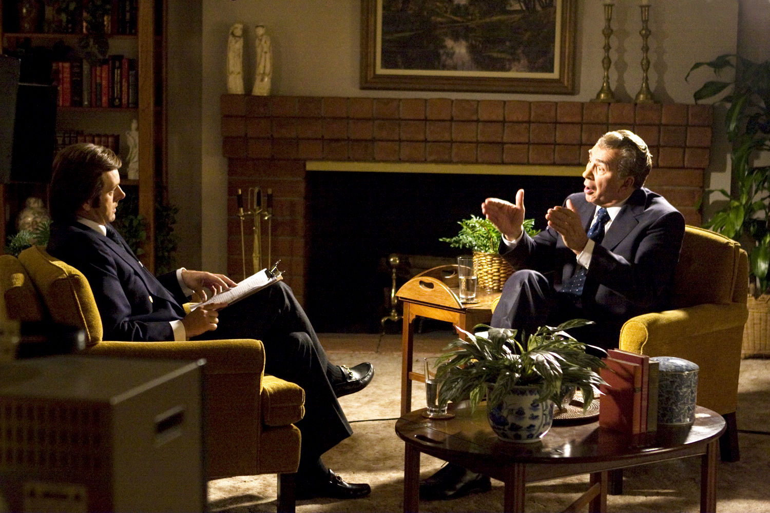 Michael Sheen stars as David Frost and Frank Langella stars as Richard Nixon in Universal Pictures' Frost/Nixon (2008)