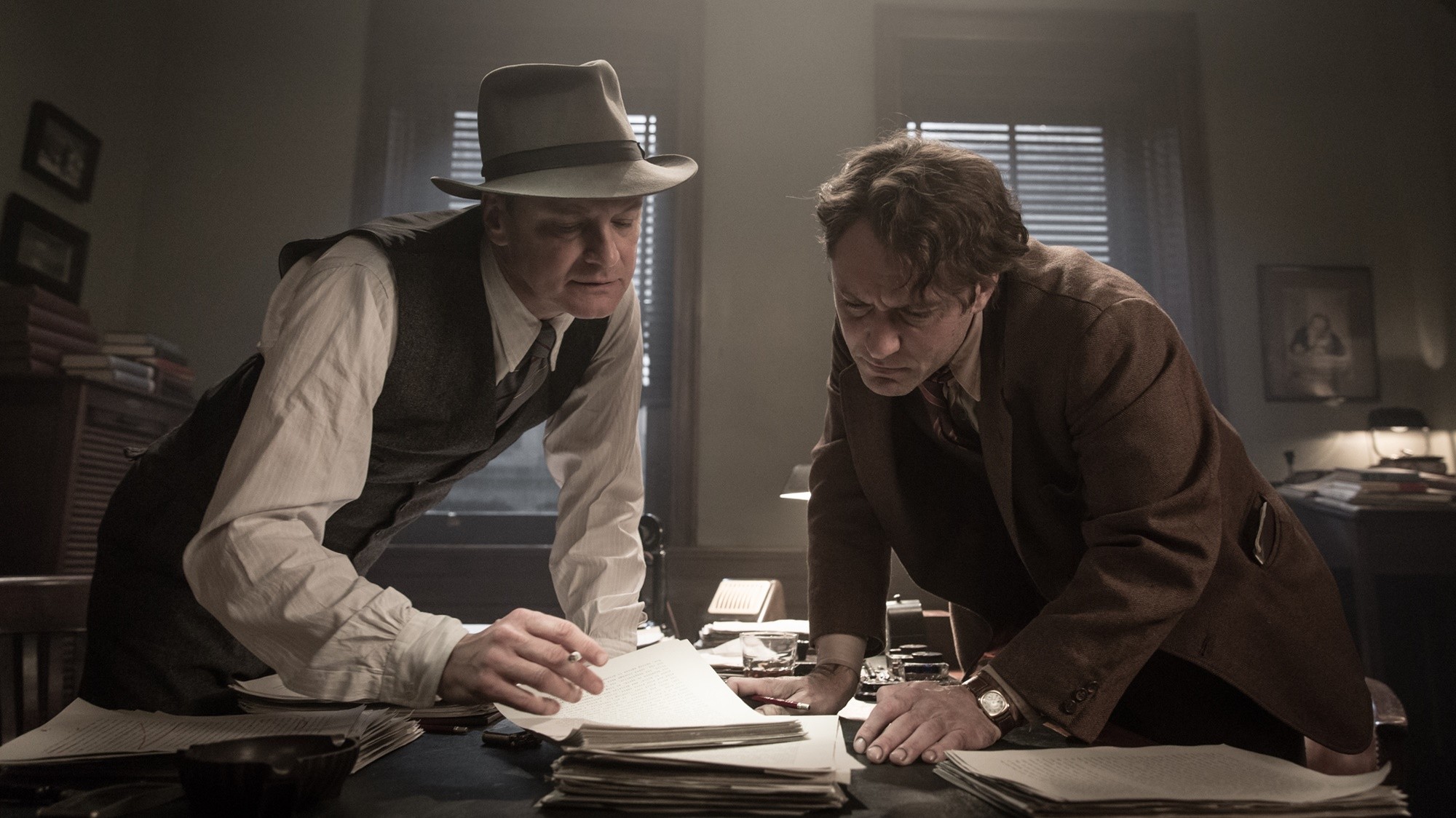Colin Firth stars as Max Perkins and Jude Law stars as Thomas Wolfe in Roadside Attractions' Genius (2016)