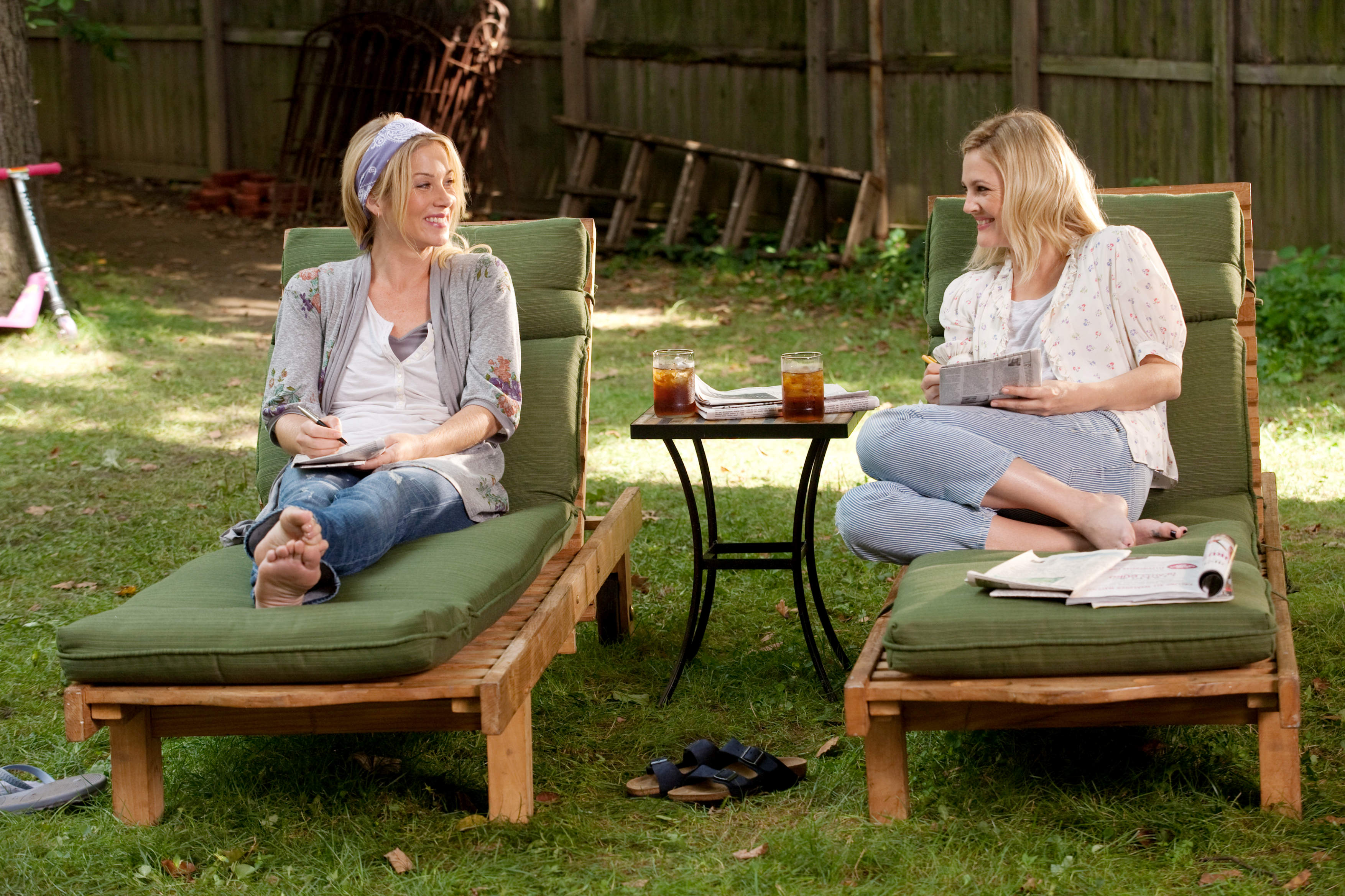 Christina Applegate stars as Corinne and Drew Barrymore stars as Erin in Warner Bros. Pictures' Going the Distance (2010)