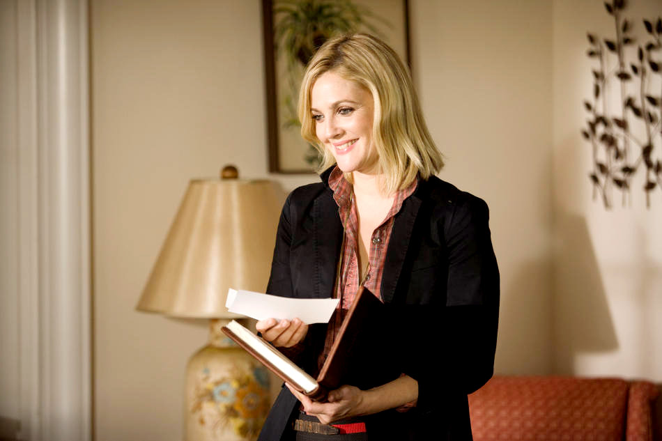 Drew Barrymore stars as Erin in Warner Bros. Pictures' Going the Distance (2010)