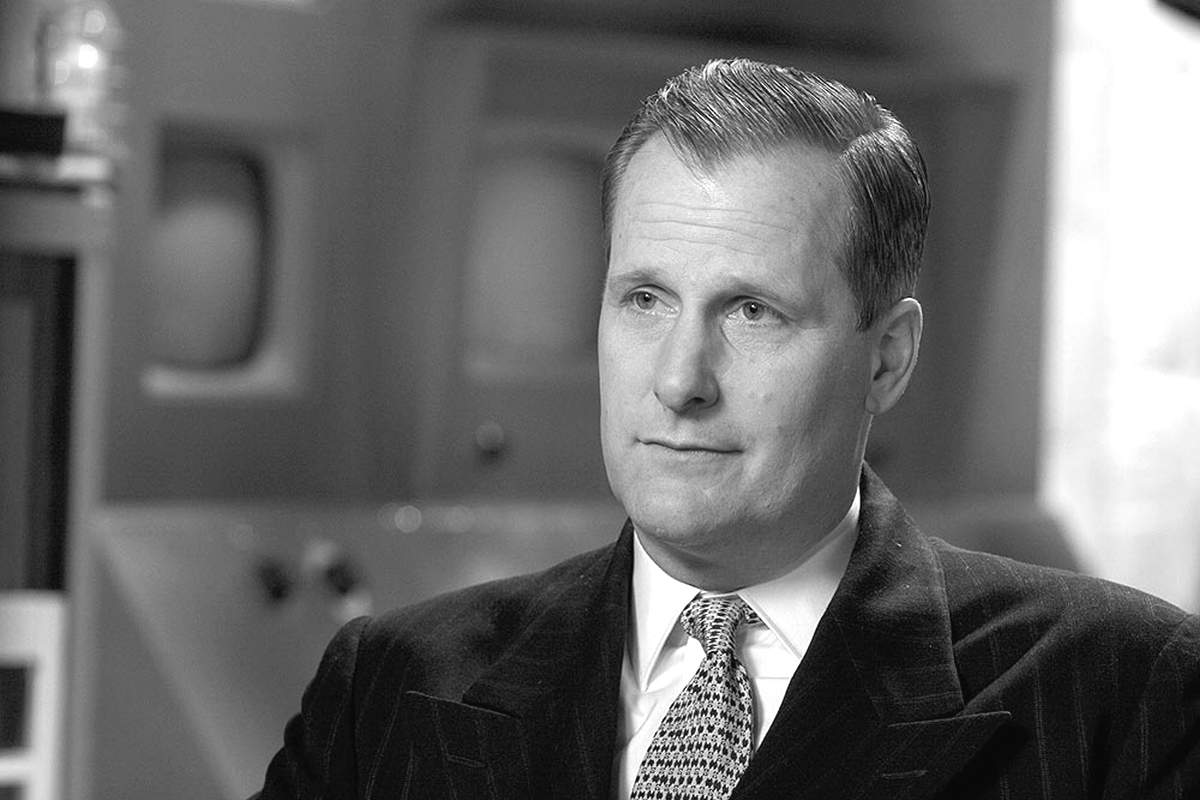 Jeff Daniels as Sig Mickelson in Warner Independent Pictures' Good Night, And Good Luck (2005)