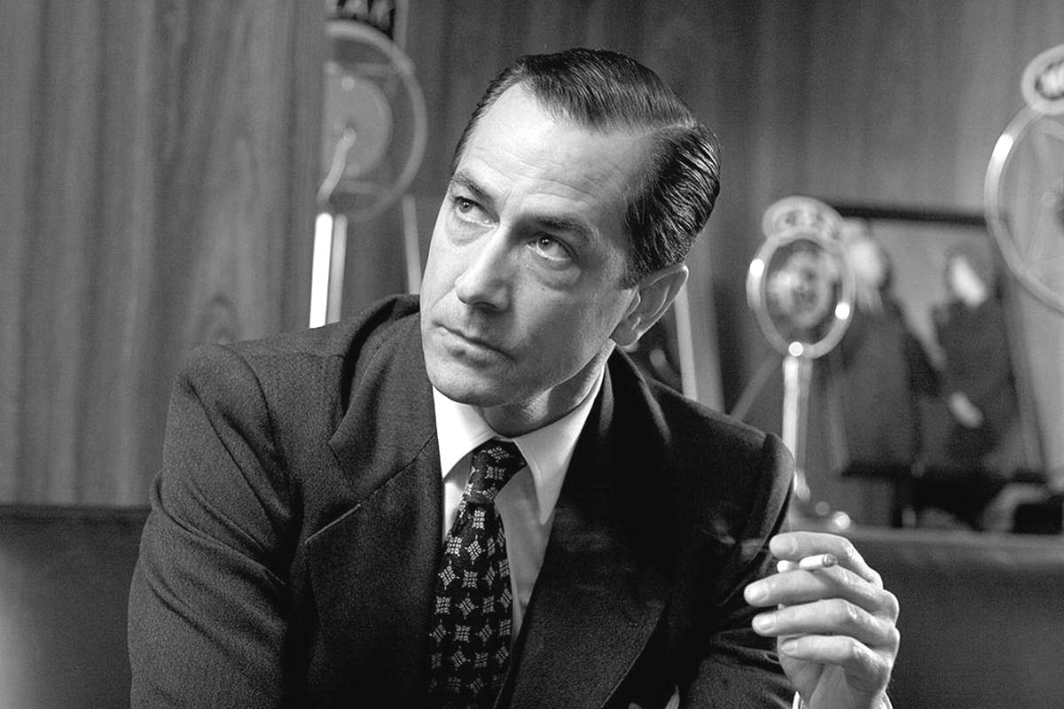 David Strathairn as Edward R. Murrow in Warner Independent Pictures' Good Night, And Good Luck (2005)