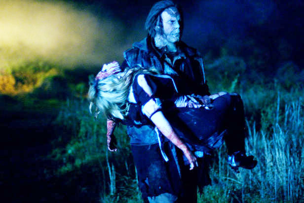 Scout Taylor-Compton stars as Laurie Strode and Tyler Mane stars as Michael Myers in Dimension Films' H2: Halloween 2 (2009)