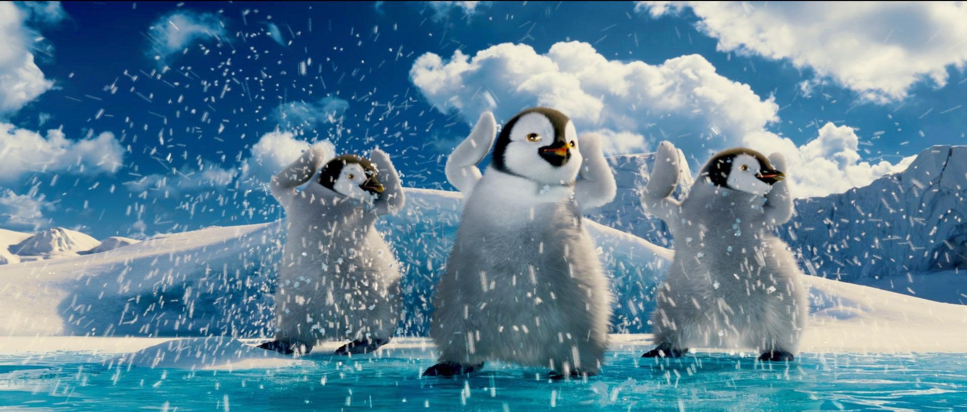 A scene from Warner Bros. Pictures' Happy Feet Two (2011)