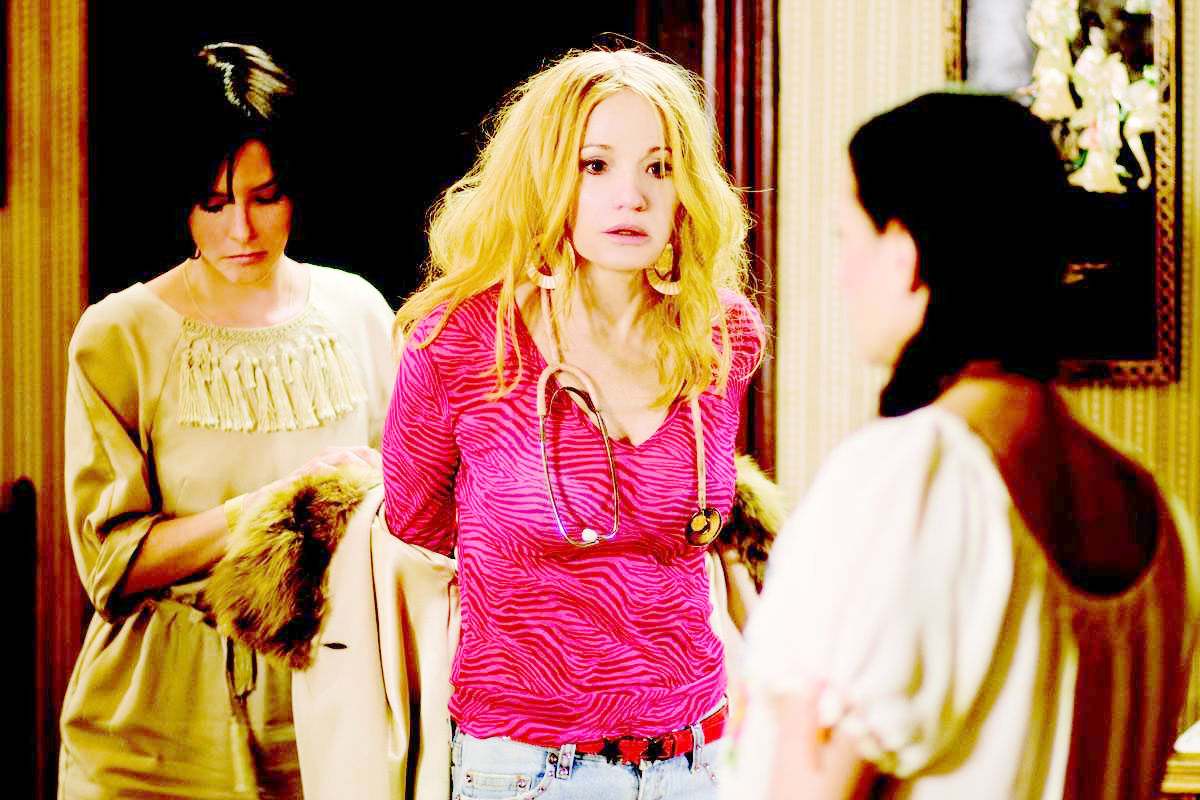 Parker Posey, Ellen Barkin and Demi Moore in Roadside Attractions' Happy Tears (2010). Photo credit by John Baer.