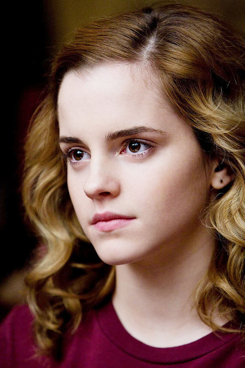 Emma Watson stars as Hermione Granger in Warner Bros Pictures' Harry Potter and the Half-Blood Prince (2009)