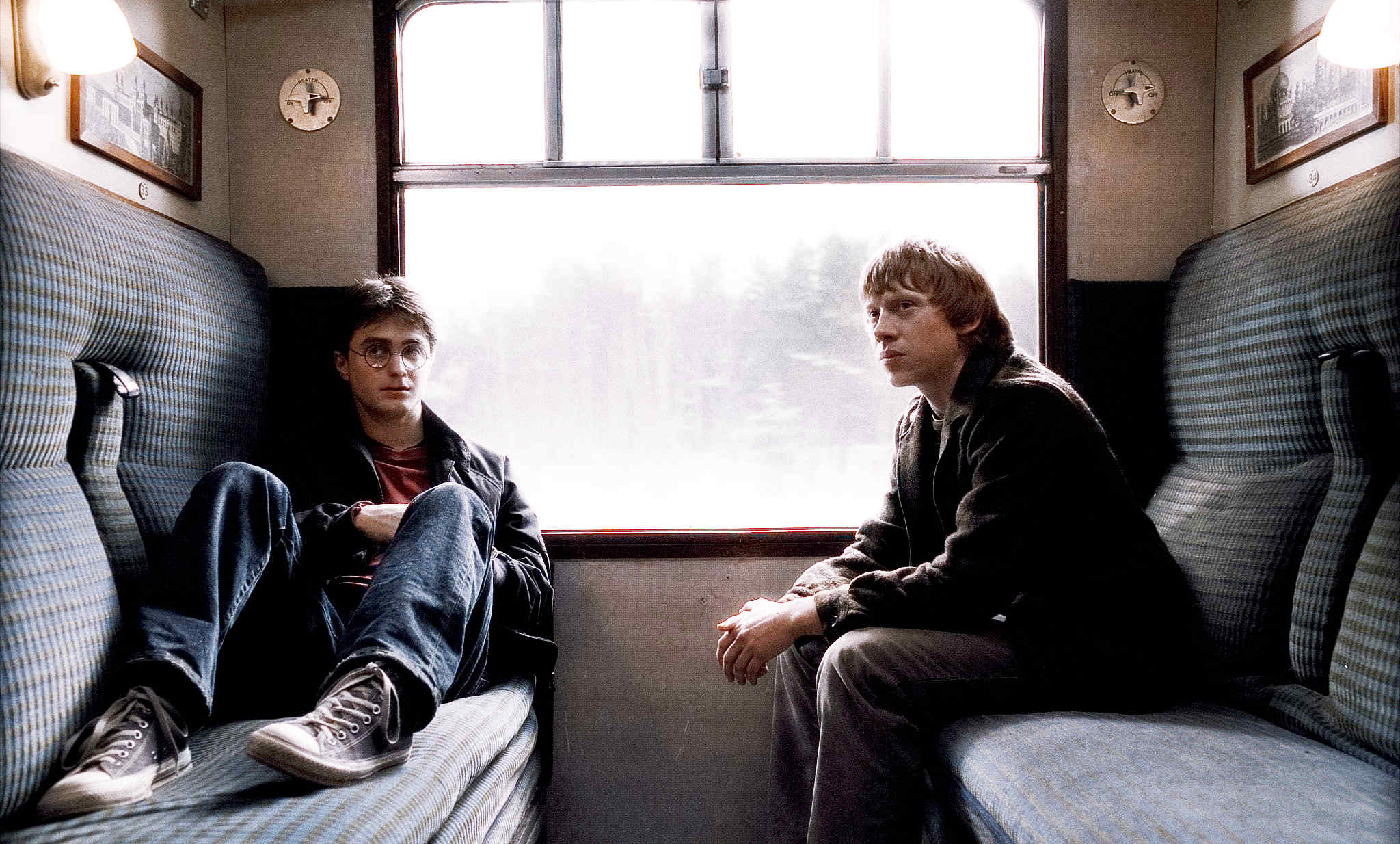Daniel Radcliffe stars as Harry Potter and Rupert Grint stars as Ron Weasley in Warner Bros Pictures' Harry Potter and the Half-Blood Prince (2009)