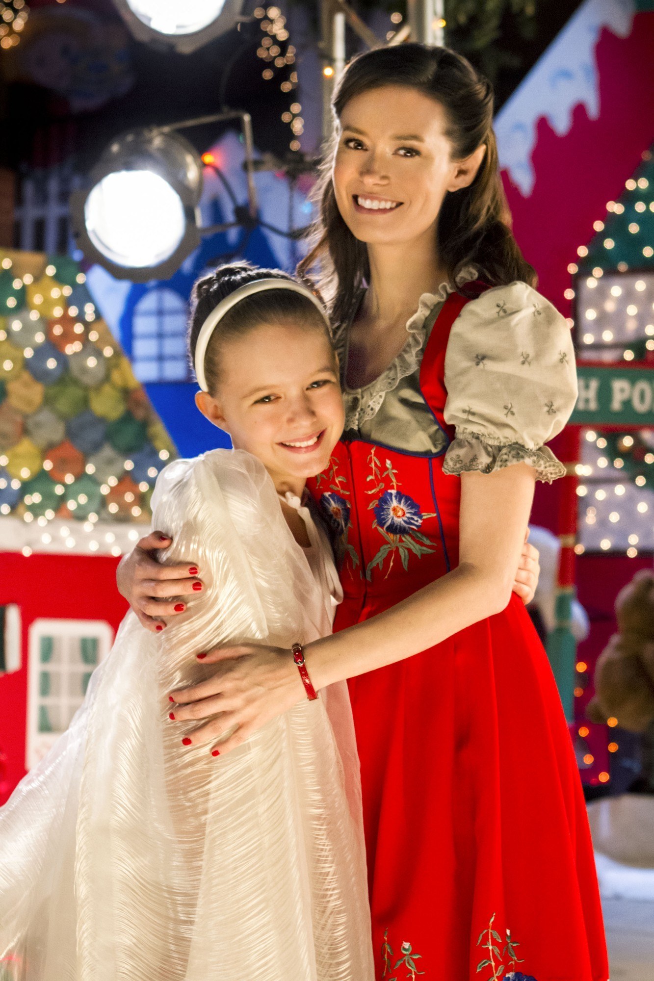 Izabela Vidovic stars as Ally Vancamp and Summer Glau stars as Christine Prancer in Hallmark Channel's Help for the Holidays (2012)