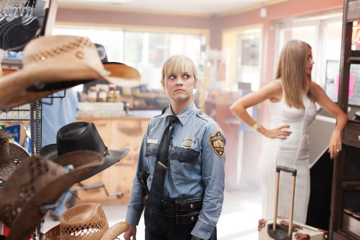 Reese Witherspoon stars as Cooper and Sofia Vergara stars as Daniella in Warner Bros. Pictures' Hot Pursuit (2015). Photo credit by Sam Emerson.