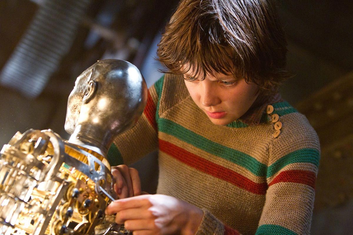 Asa Butterfield stars as Hugo Cabret in Paramount Pictures' Hugo (2011)