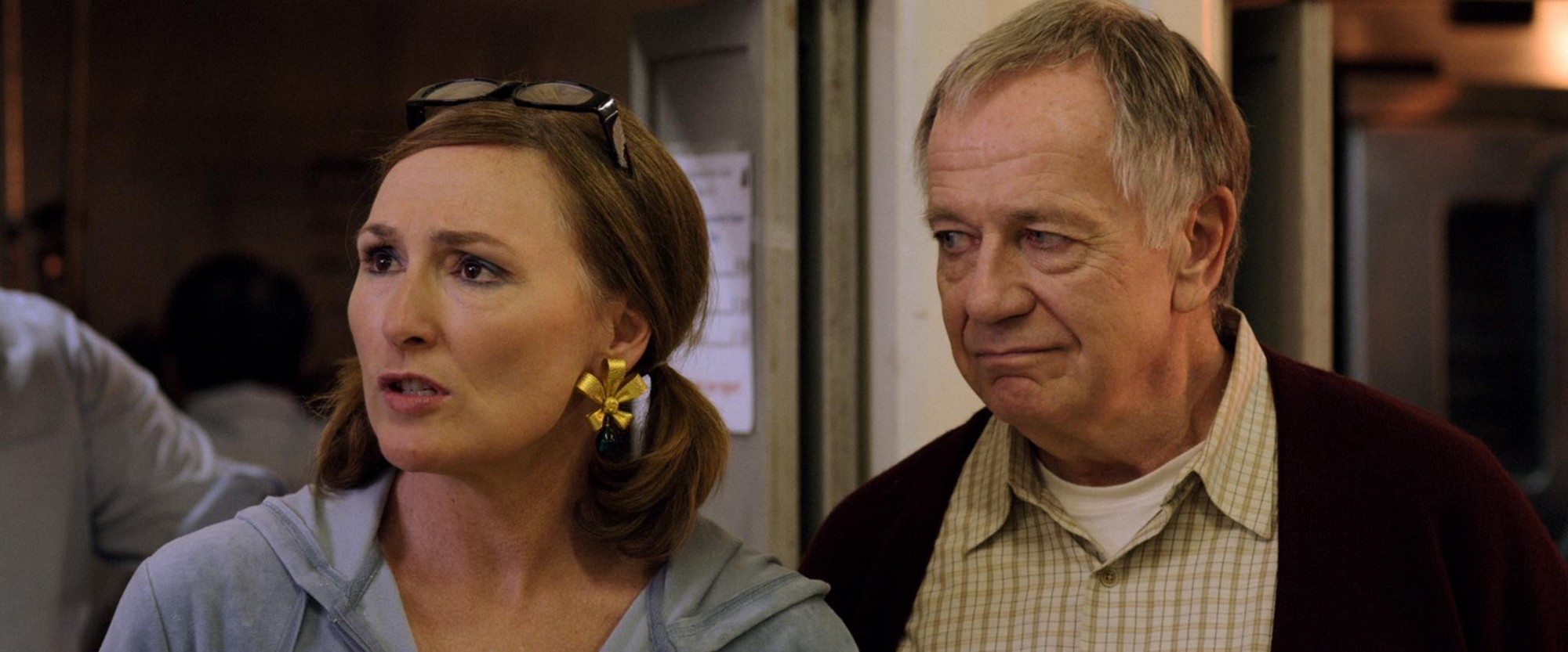 3, 2, 1... Frankie Go Boom Picture 6