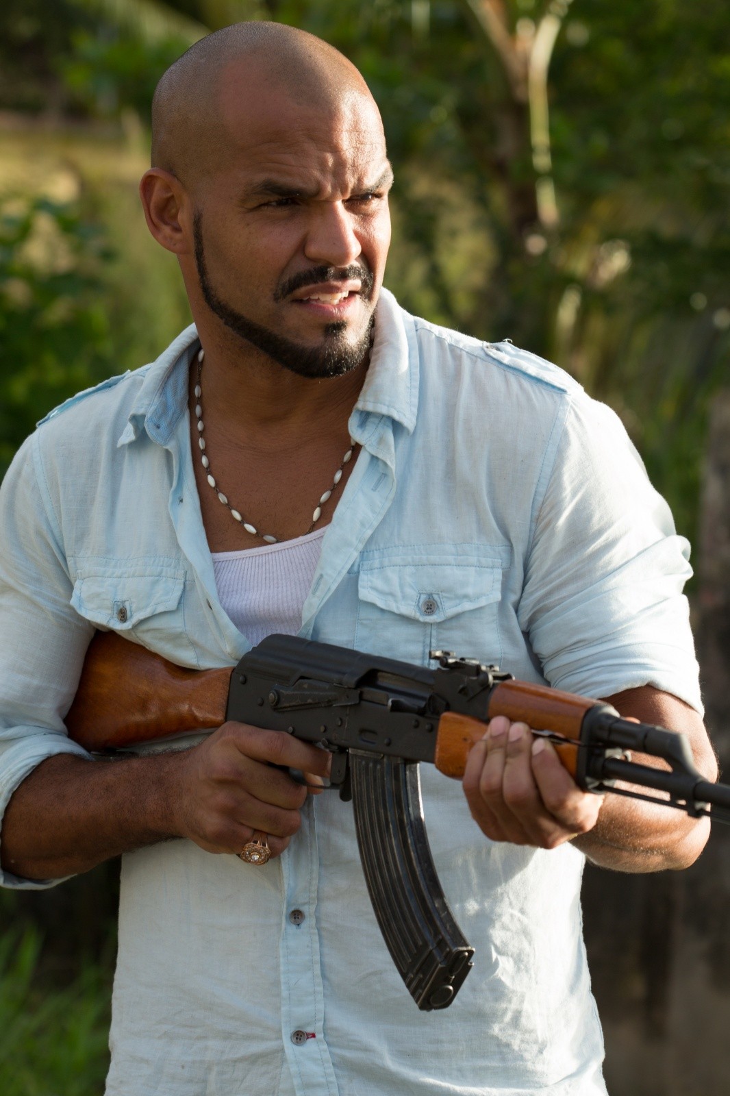 In the Blood (2014) Pictures, Trailer, Reviews, News, DVD and Soundtrack