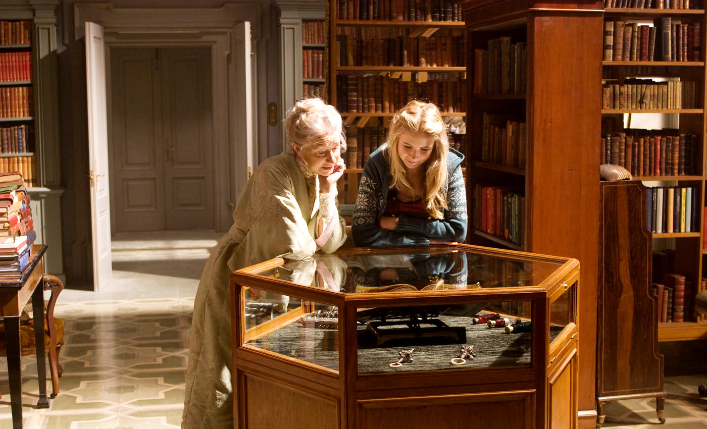 Helen Mirren stars as Elinor Loredan and Eliza Bennett stars as Meggie Folchart in New Line Cinema's Inkheart (2009)