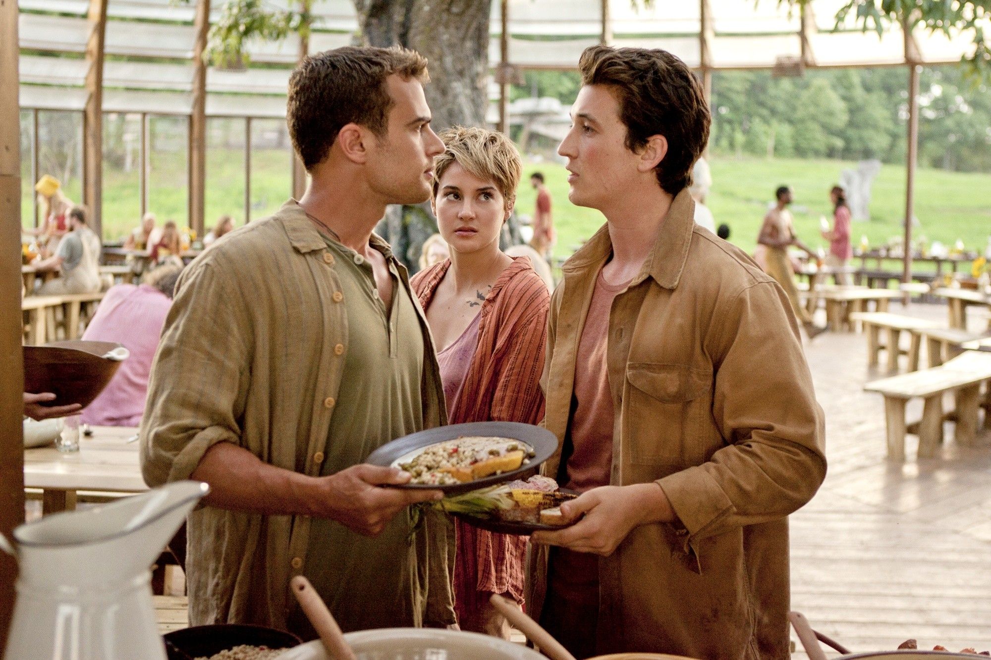 Theo James, Shailene Woodley and Miles Teller in Summit Entertainment's The Divergent Series: Insurgent (2015)