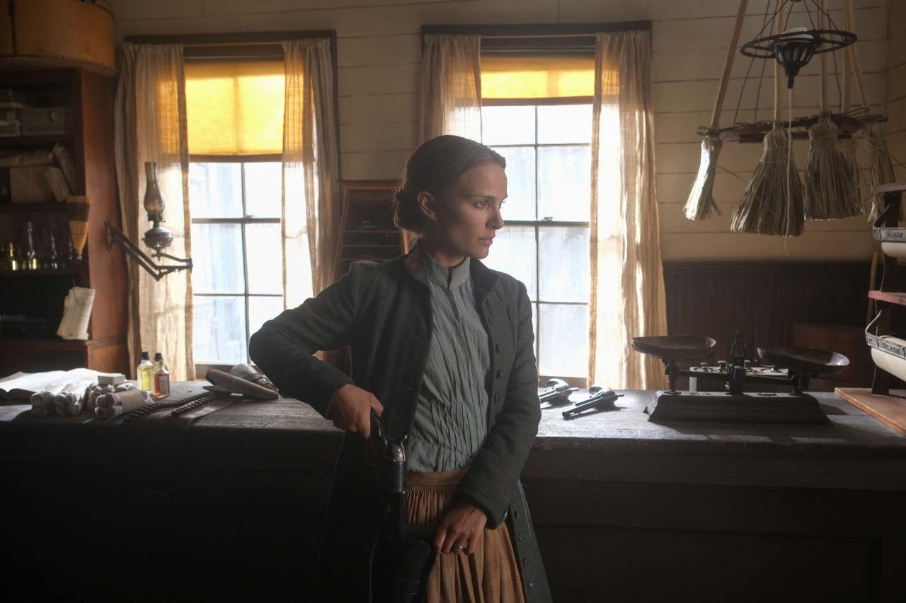 Natalie Portman stars as Jane Hammond in The Weinstein Company's Jane Got a Gun (2016)