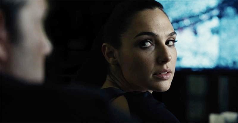 Gal Gadot stars as Diana Prince/Wonder Woman in Warner Bros. Pictures' Justice League (2017)