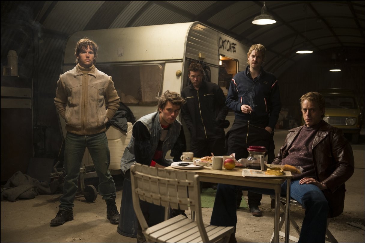 Ryan Kwanten, Jim Sturgess, Sam Worthington and Anthony Hopkins in Alchemy's Kidnapping Mr. Heineken (2015)