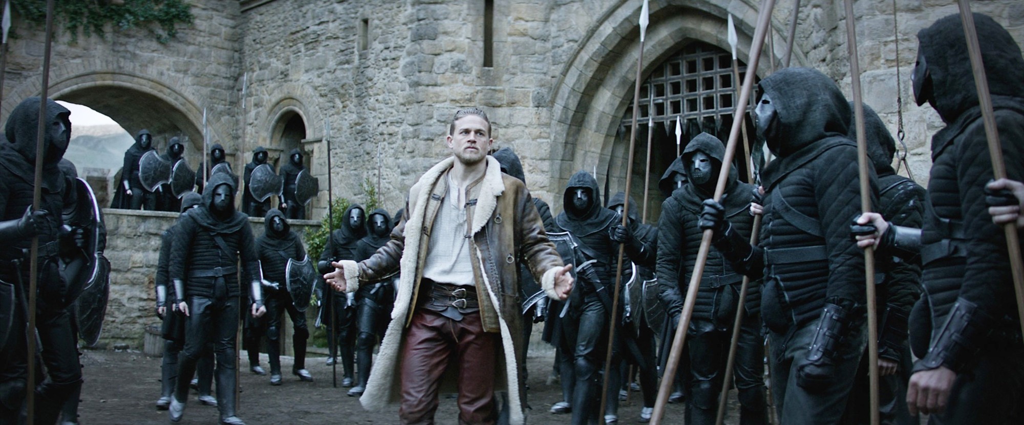 King Arthur: Legend Of The Sword Picture 29