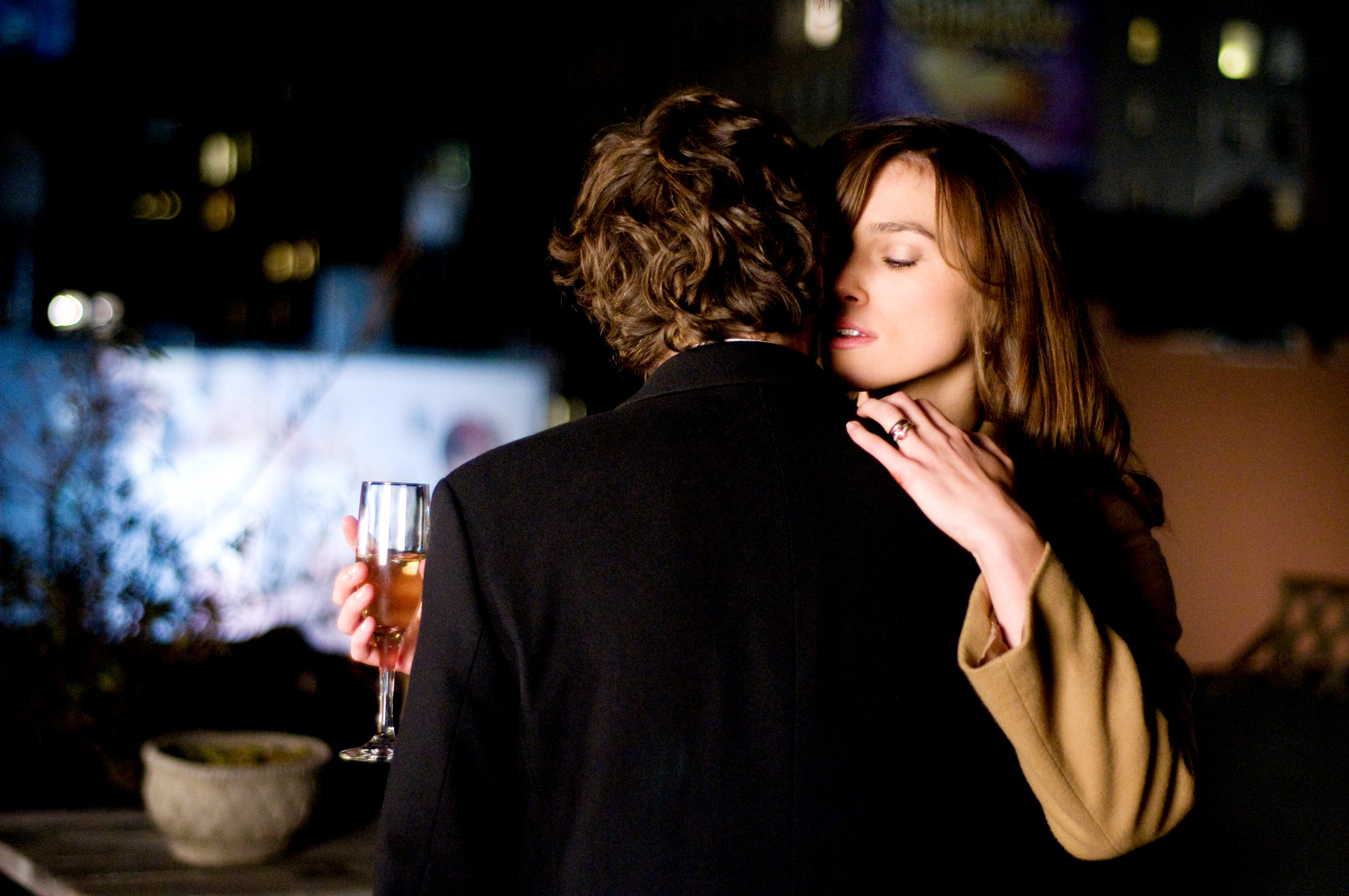 Guillaume Canet stars as Alex Mann and Keira Knightley stras as Joanna Reed in Miramax Films' Last Night (2010)