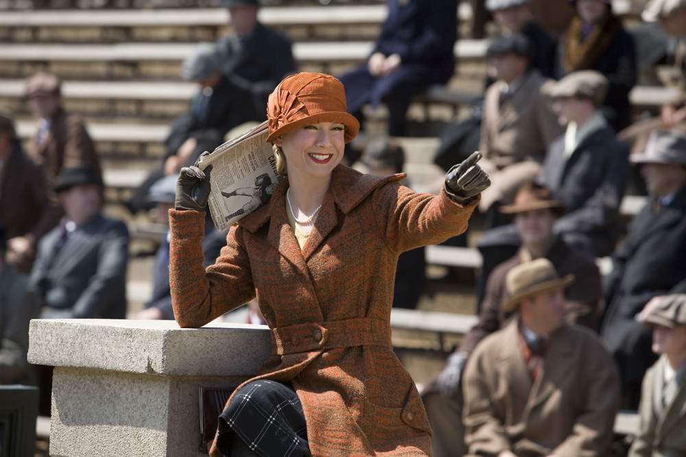 RENEE ZELLWEGER as spitfire newswoman Lexie Littleton in Universal Pictures' Leatherheads (2008).