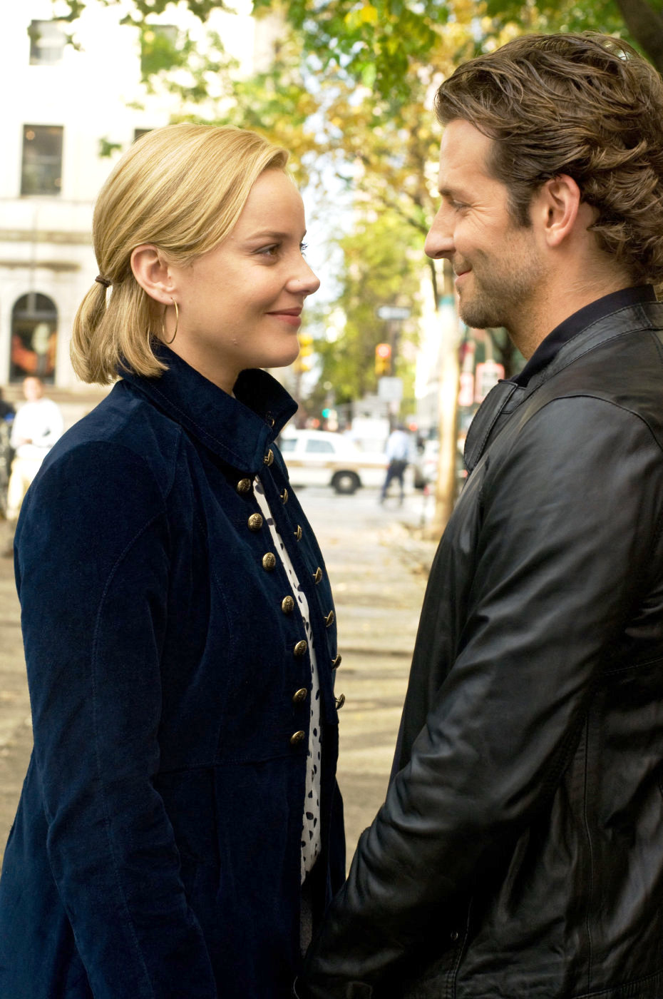 Abbie Cornish stars as Lindy and Bradley Cooper stars as Eddie Morra in Relativity Media's Limitless (2011)