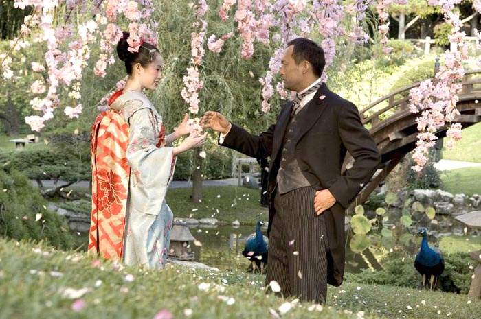 Zhang Ziyi and Ken Watanabe in Columbia Pictures' Memoirs of a Geisha (2005)