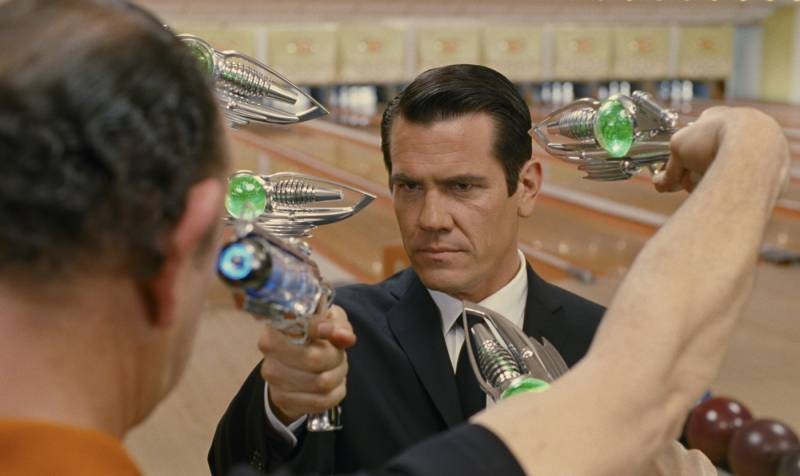 Josh Brolin stars as Young Agent K in Columbia Pictures' Men in Black 3 (2012)