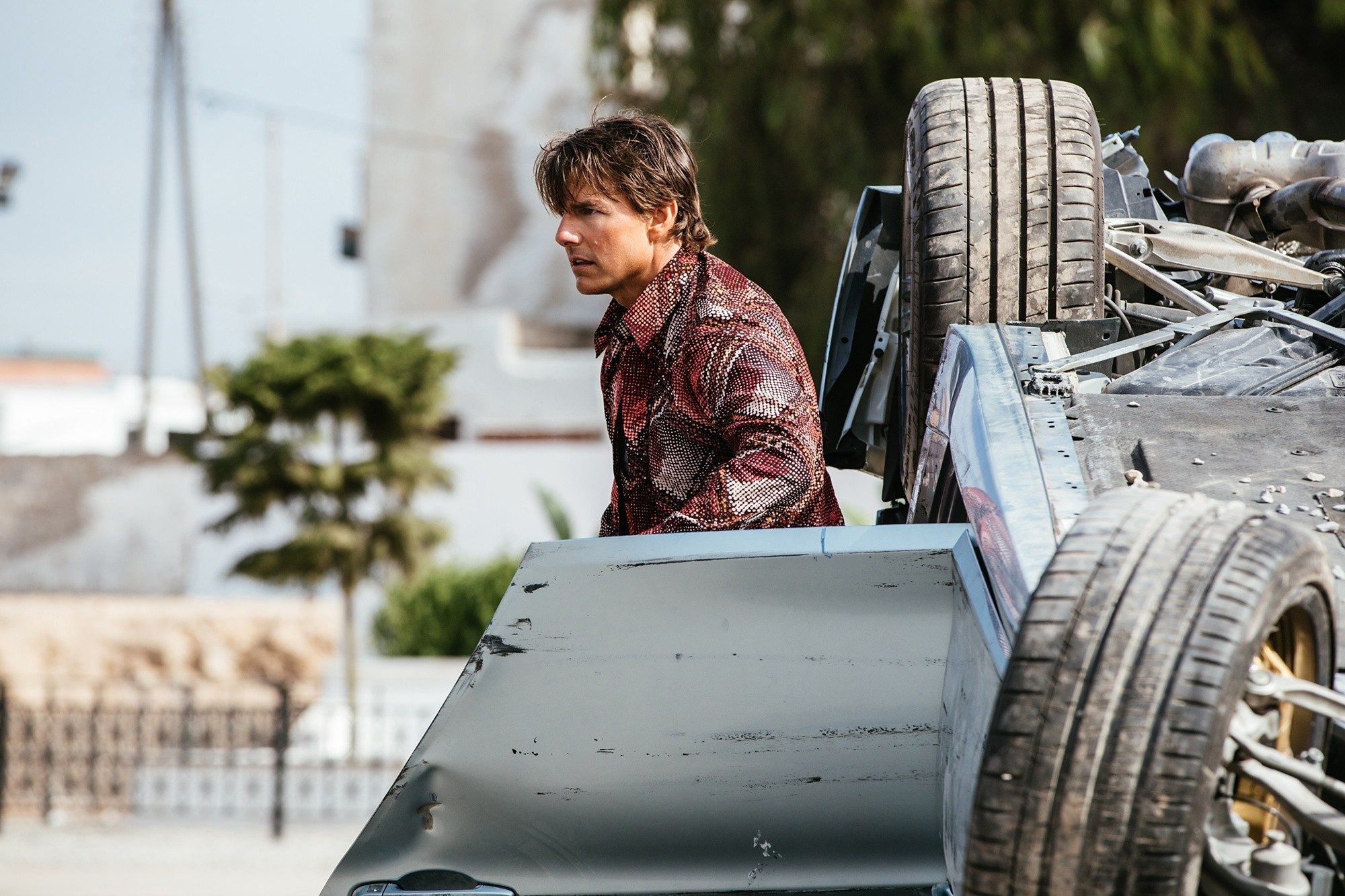 Tom Cruise stars as Ethan Hunt in Paramount Pictures' Mission: Impossible Rogue Nation (2015)