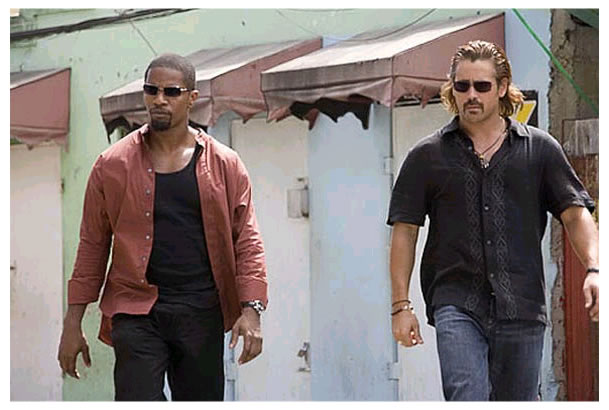 Jamie Foxx as Det. Ricardo Tubbs and Colin Farrell as Det. Sonny Crockett in Universal Pictures' Miami Vice (2006)