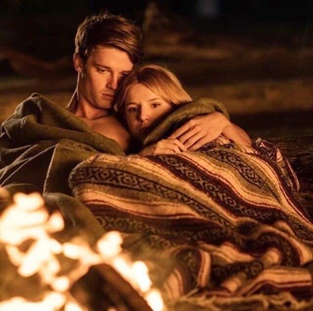 Patrick Schwarzenegger stars as Charlie and Bella Thorne stars as Katie in Open Road Films' Midnight Sun (2018)