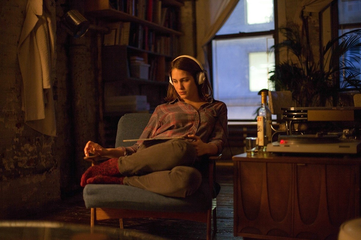 Lola Kirke stars as Tracy in Fox Searchlight Pictures' Mistress America (2015)