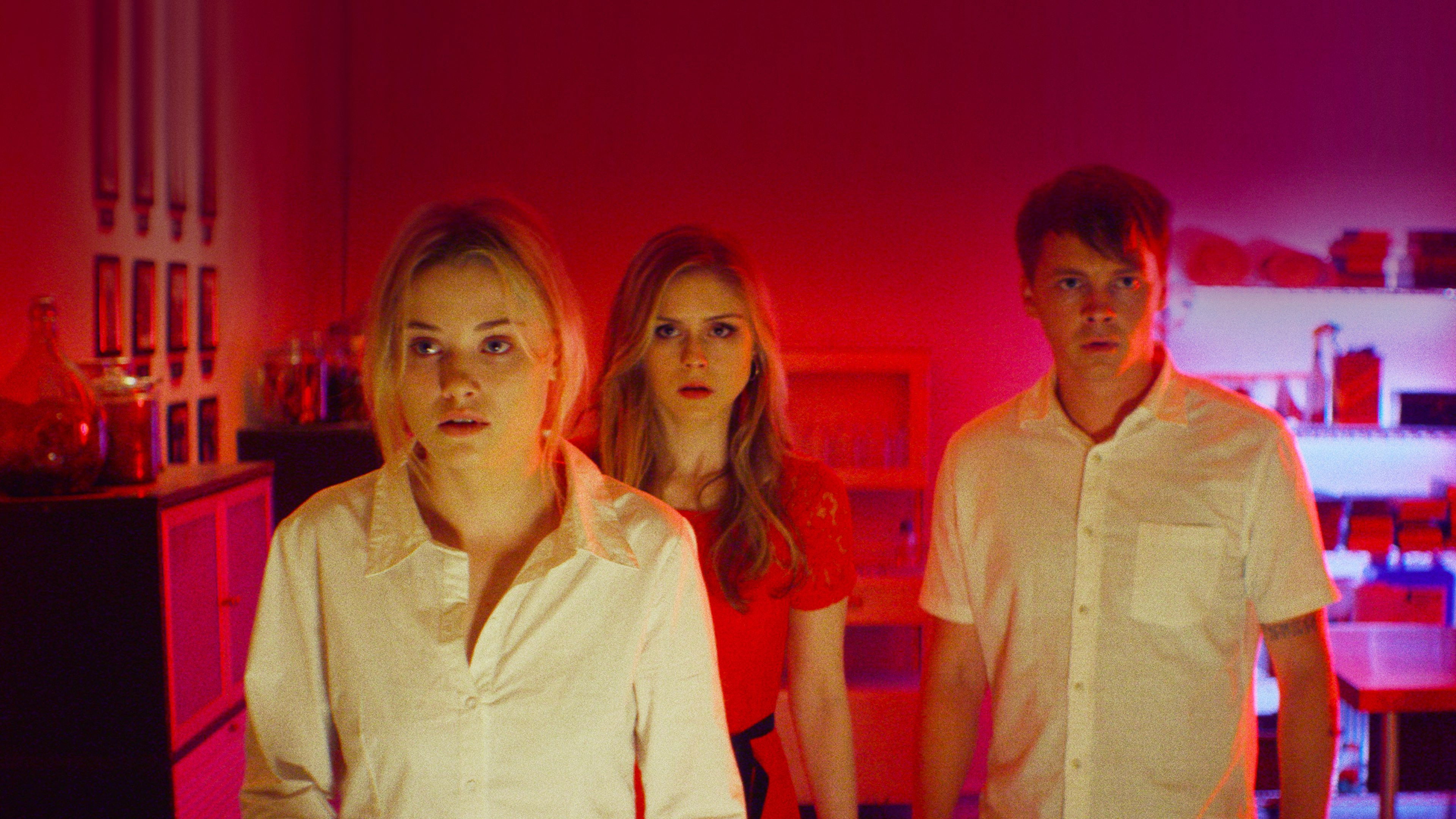 Monster Party (2018)