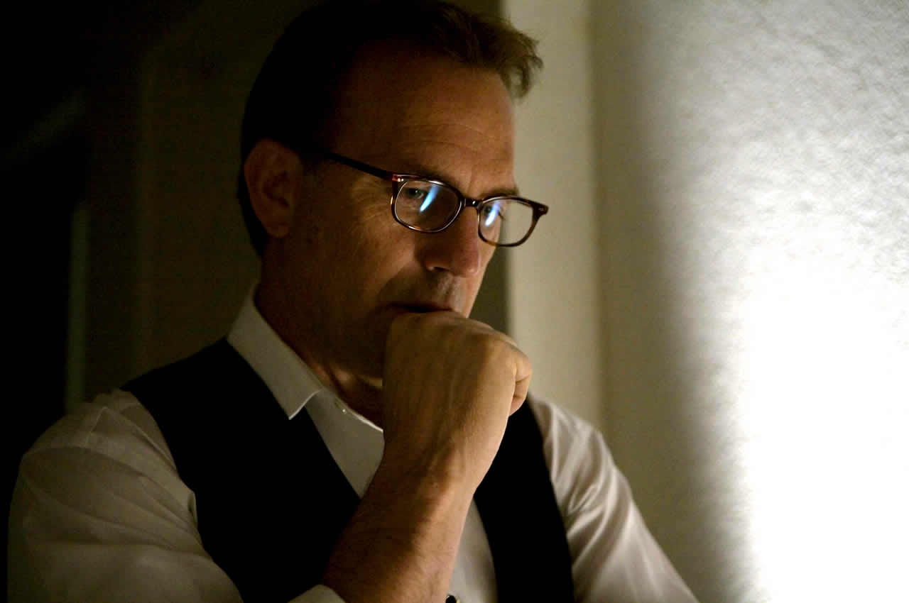 Mr. Brooks Picture 3