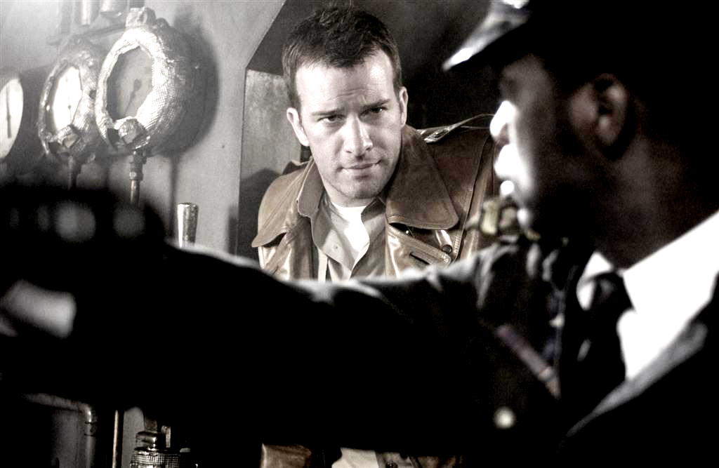 Thomas Jane as Major Mitch Hunter in Paradox Entertainment's Mutant Chronicles (2009)