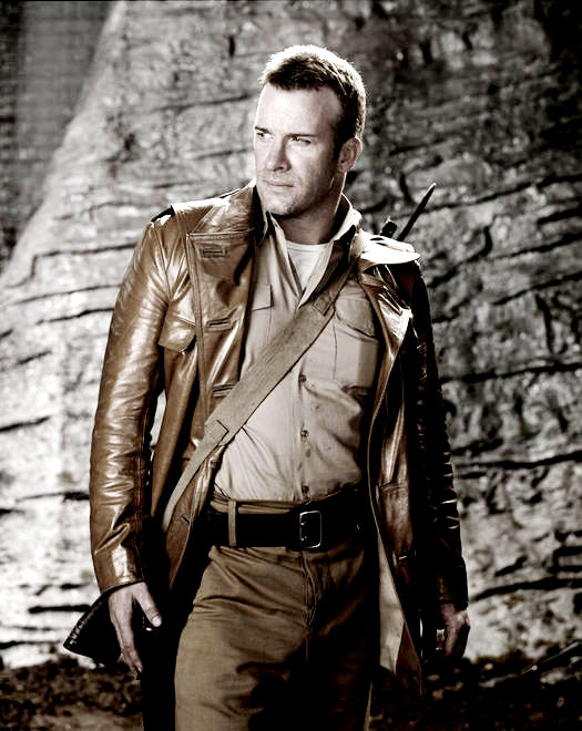 Thomas Jane stars as Maj. 'Mitch' Hunter in Paradox Entertainment's Mutant Chronicles (2009)