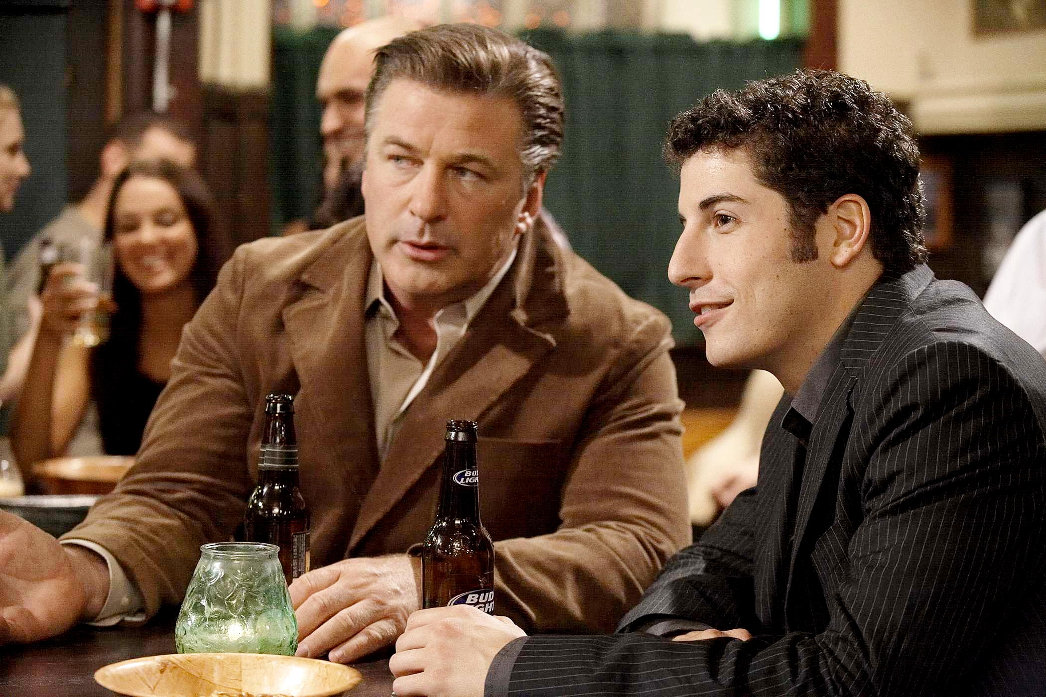 Alec Baldwin stars as Professor Turner and Jason Biggs stars as Dustin in Lions Gate Films' My Best Friend's Girl (2008). Photo credit by Claire Folger.