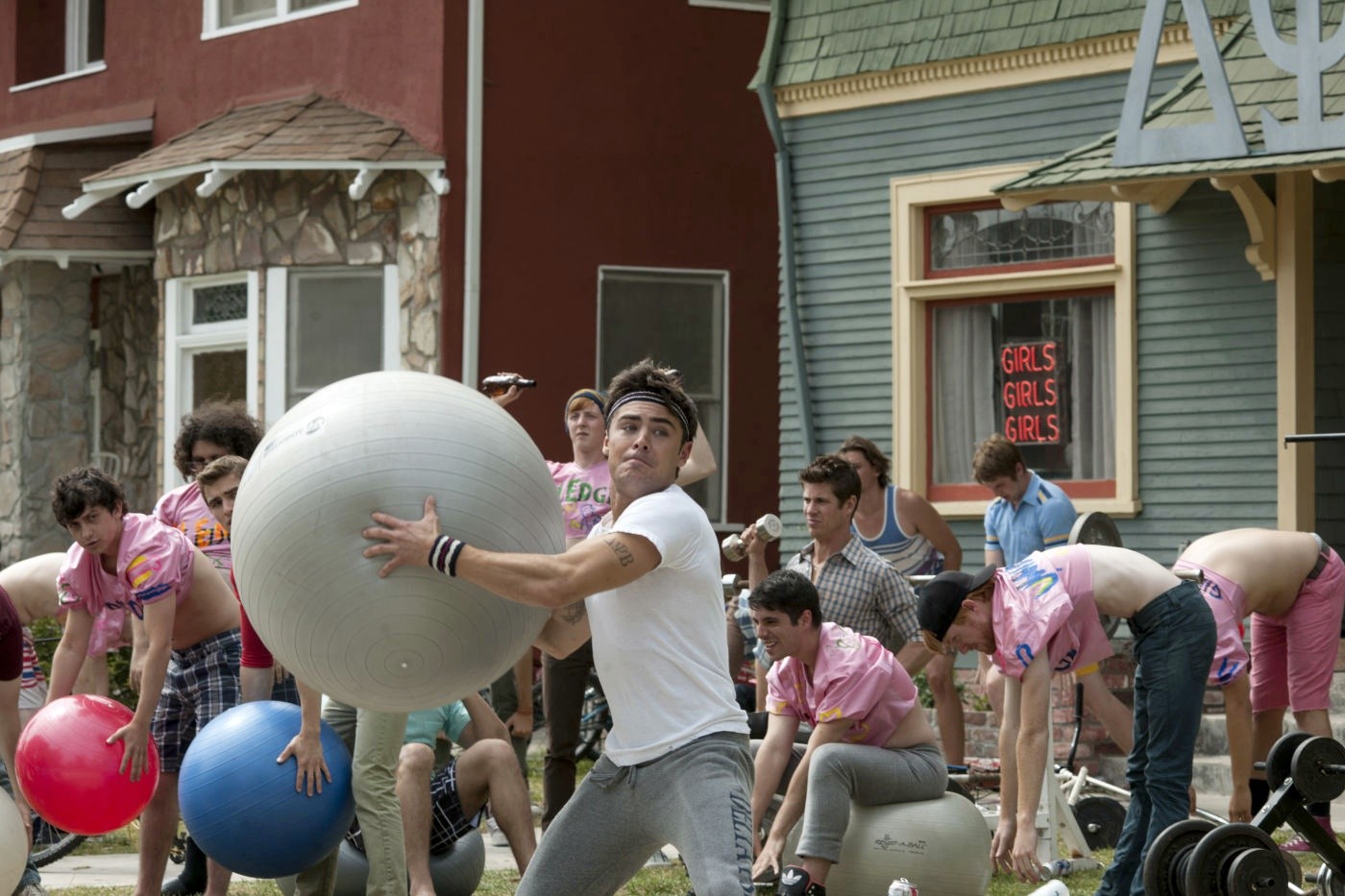Zac Efron stars as Teddy Sanders in Universal Pictures' Neighbors (2014)