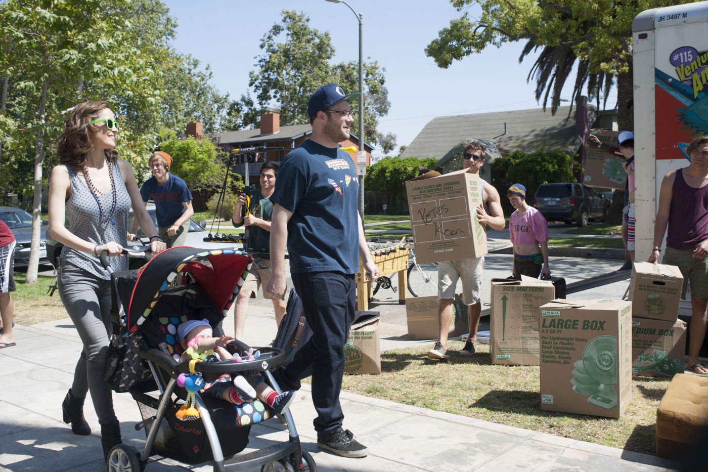 Rose Byrne stars as Kelly Radner and Seth Rogen stars as Mac Radner in Universal Pictures' Neighbors (2014)