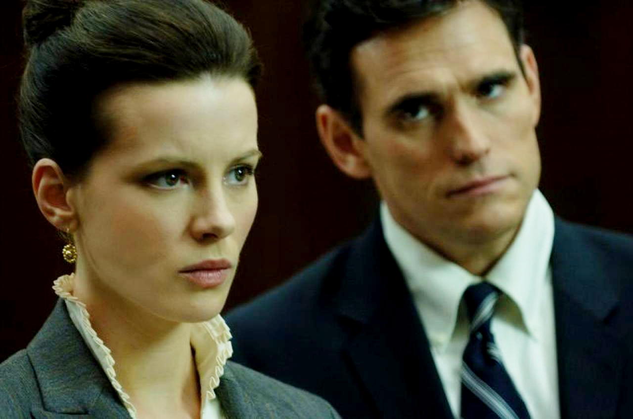 Kate Beckinsale stars as Rachel Armstrong and Matt Dillon stars as Patton DuBois in Yari Film Group's Nothing But the Truth (2009)